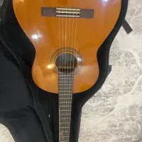 گیتار یاماها c40