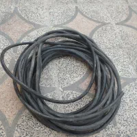 کابل برق . ۴