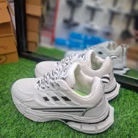 کتونی زنانه