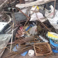 ضایعات آهن آلات،المینیوم،وغیره خریداریم.