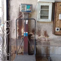 باسکول ۲۰۰کیلویی دیجیتالی|فروشگاه و مغازه|ملایر, |دیوار