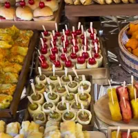 انواع فینگر فود و سالادها و دسر ها|خدمات پذیرایی، مراسم|کرمانشاه, |دیوار