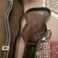 هارد کیس الکتریک رمزدار چرمی داخل خز|گیتار، بیس، امپلیفایر|اصفهان, باغ دریاچه|دیوار