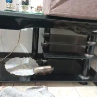 میز تلویزیون شیشه ای