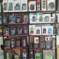 باند و اسپیکر