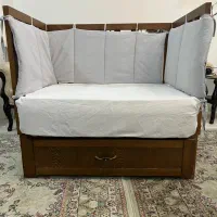 تخت کنار مادر همراه خوشخواب|تخت و سرویس خواب|قدس, شهر‌قدس|دیوار