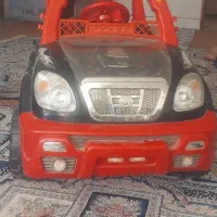 ماشین شارژی بچه‌گانه