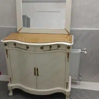 آینه و کنسول تمریز و سالم