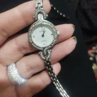 ساعت بسیار شیک
