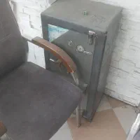 گاوصندوق سالم