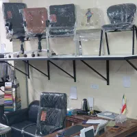 صندلی اداری کد۵۶۳ میز مدیریتی کد۶۹۰۴ کتابخانه کد۶۷