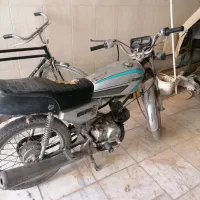 موتور سیکلت ۱۰۰ مدل ۸۱
