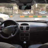 کوییک r 1402 کم کار فوری|خودرو سواری و وانت|مشهد, کوی المهدی|دیوار