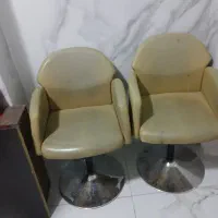 دو عدد صندلی اصلاح و دوعدد صندلی رنگ|آرایشگاه و سالنهای زیبایی|شهرکرد, |دیوار