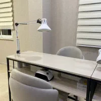 میز ناخن در حد نو