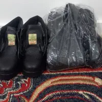 کفش ایمنی نگهبان سایز۴۴و۴۱