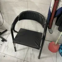 اینه و کنسول ارایشگاهی و صندلی تک|آرایشگاه و سالنهای زیبایی|ایلام, |دیوار