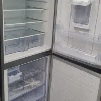 یخچال فریزر نو با گارانتی طلایی|یخچال و فریزر|تبریز, |دیوار