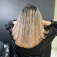 جذب مدل به صورت محدود برای تکنیک های رنگ ولایت|خدمات آرایشگری و زیبایی|اصفهان, ملک|دیوار
