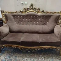 فروش یک دست مبل سلطنتی همراه با سرویس ناهار خوری