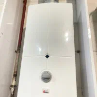 آبگرمکن دیواری بوتان کارکرده در حد نو