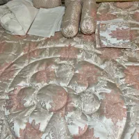 رو تختی کاملا نو مناسب جهیزیه