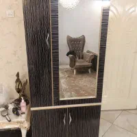 جا کفشی و جا لباسی