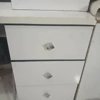 دکور آرایشگاه|آرایشگاه و سالن‌های زیبایی|مرودشت, ژیان|دیوار