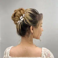 شینیون شیک و تمیز|خدمات آرایشگری و زیبایی|نجفآباد, یزدانشهر|دیوار