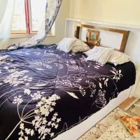 تخت خواب دونفره شیک با تشک