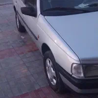 پژو۴۰۵ نقره‌ای رنگ