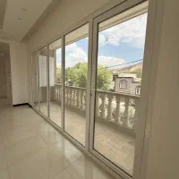 ۱۴۰ متری نورگیر و بسیار خوش نقشه