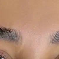 آموزش کاشت مژه و لیفت ابرو‌. رنگ‌مو بالیاژ امبر|خدمات آرایشگری و زیبایی|بروجرد, |دیوار