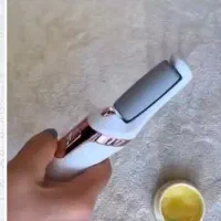 سوهان و سنگ پای شارژی برای ترک وپینه کف پا