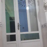 درب آلومینیوم سالم