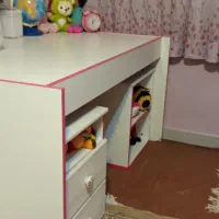 تخت وکمد ژیک(طرح کیتی)کاملا سالم درحدنو|تخت و سرویس خواب|همدان, |دیوار