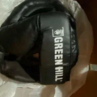 کاسکت و دستکش کیک بکس