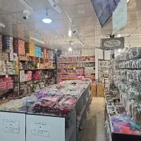 به یک نیروی خانم جهت فروشندگی
