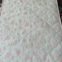 تشک طبی فنری در حد نو