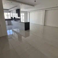 130متر-2خوابه-روبه-آفتاب-10ساله-کم-واحد