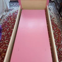 تخت دخترانه نوجوان کم کار