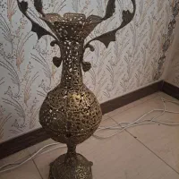 گلدان طلایی دسته دار برنز