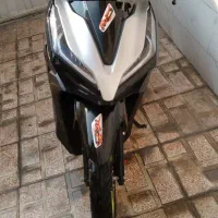 یک دستگاه موتور کلیک کویر