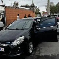 جک J4، مدل ۱۴۰۰ تمیز و خانگی