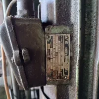 دستگاه پرس با توان ۲۰۰ تن فشار|ماشین‌آلات صنعتی|قم, باسکول|دیوار