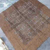 رومیزی مربع یا میز خاطره