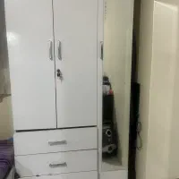 تخت و کمد