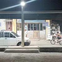 یک باب مغازه ۹۰ متری اجاره داده می‌شود