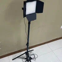 نور ثابت LED به همراه سه پایه