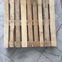 پالت چوبی و پلاستیکی درجه ۱ محکم